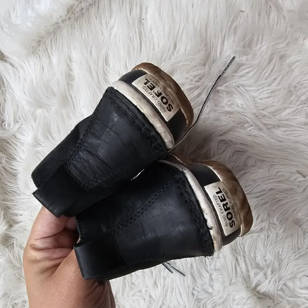 SOREL Out N About Waterproof Black Leather & Rubber Lace Up Duck Boots Size 5